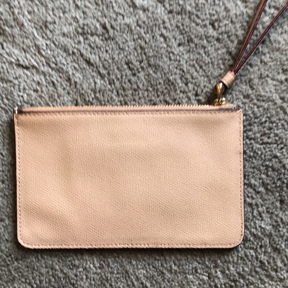 Coach wristlet - Picture 2 of 5
